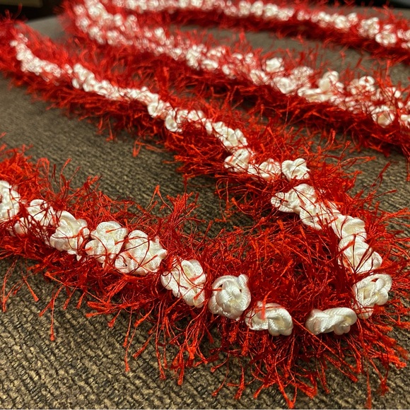 Pikake feather lei two strand crochet - Picture 3 of 6